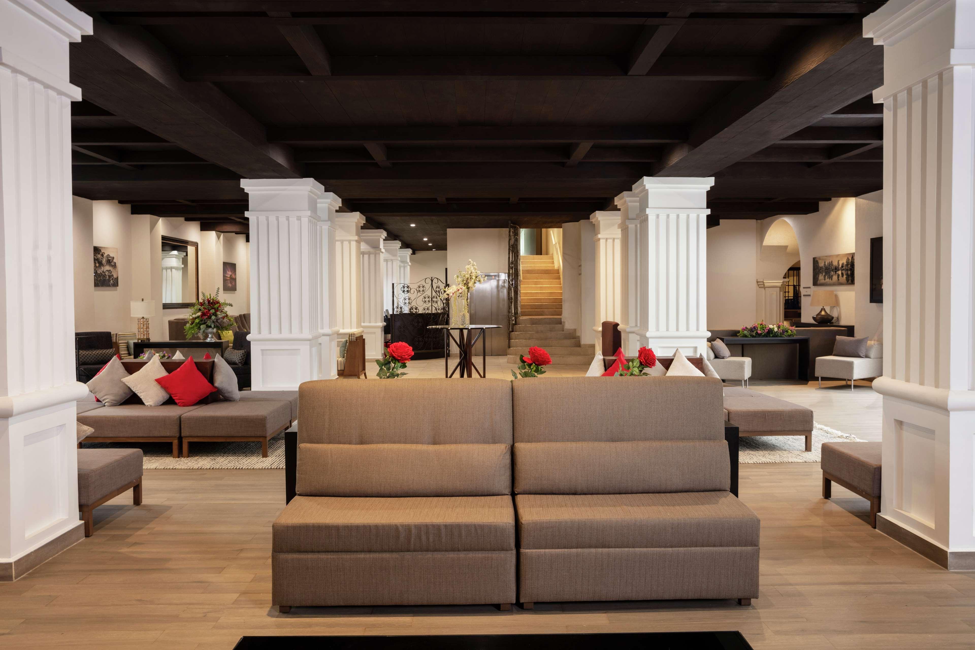 Doubletree By Hilton Toluca Hotel Buitenkant foto